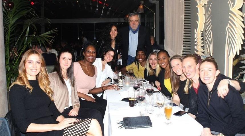 Yakın Doğu &Uuml;niversitesi Final-four &Ouml;ncesi Moral Depoladı