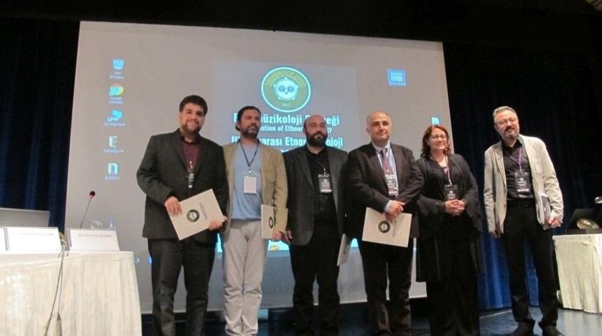 Etnom&uuml;zikoloji Derneği Birinci Yılını Kutluyor