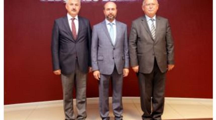 Başkan Pekyatırmacı&rsquo;ya Ziyaretler S&uuml;r&uuml;yor