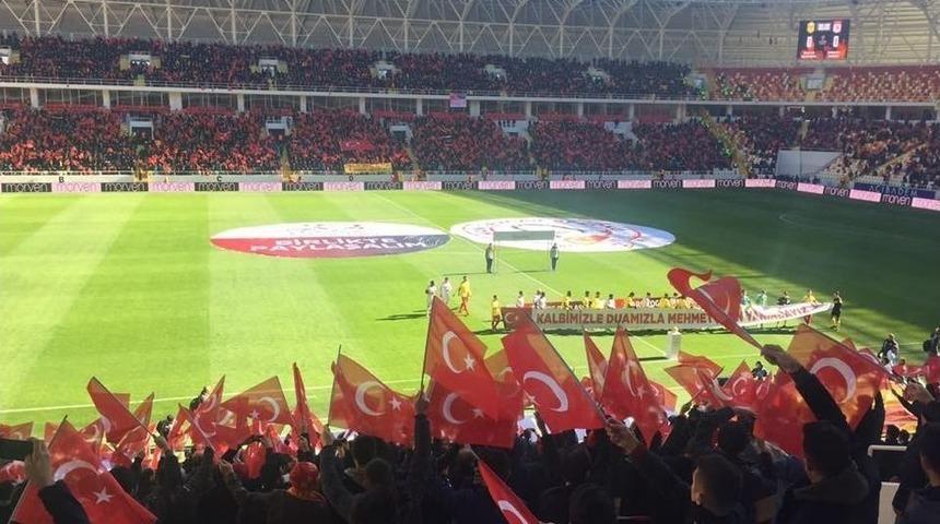 Yeni Malatyaspor Taraftarından &lsquo;sen Yoksan Bir Kişi Eksik&rsquo; Kampanyası