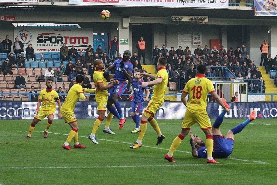 S&uuml;per Lig: Kardemir Karab&uuml;kspor: - G&ouml;ztepespor: (ilk Yarı)