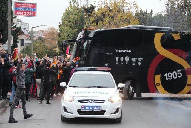 Galatasaray Derbi İçin Yola Çıktı