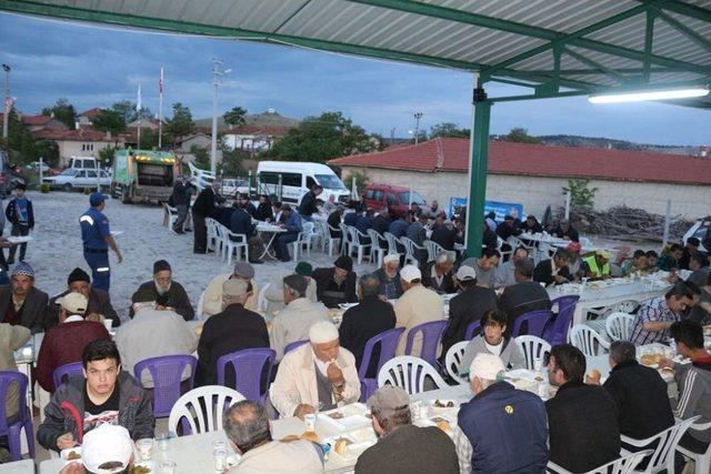 İnönü Belediyesi Her Mahallede Bir İftar Sofrası Kuruyor