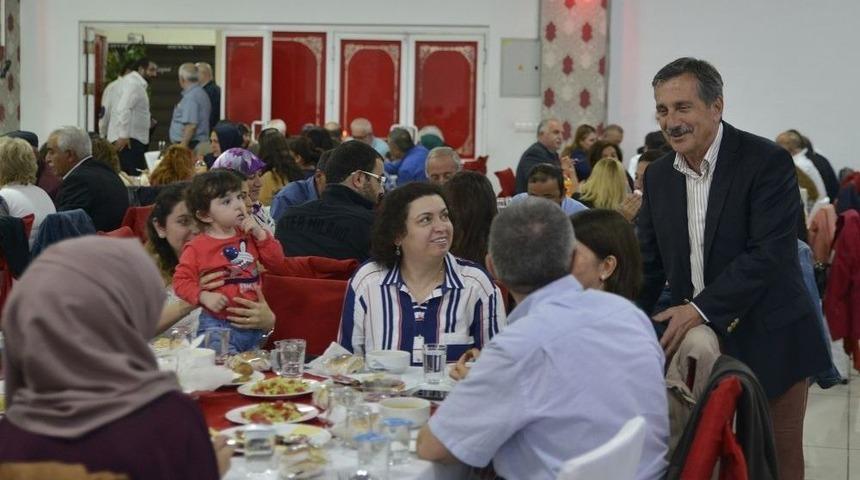 Muhtarlar İftarda Bir Araya Geldi