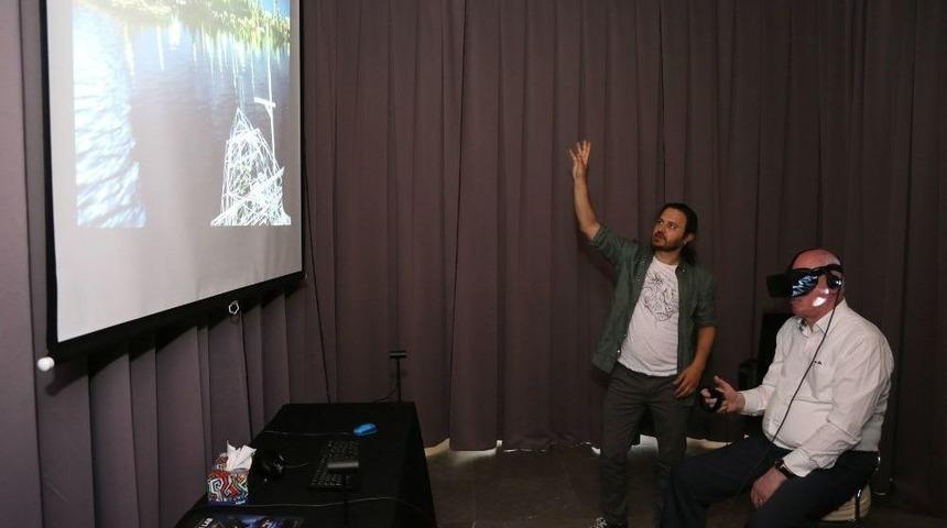 Başkan Kazım Kurt, Eskişehirlileri &lsquo;sanal Devrim&rsquo;e Davet Etti