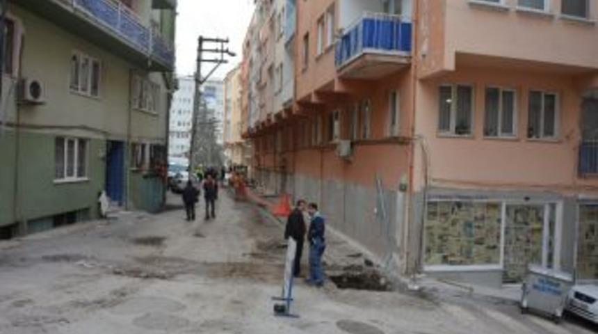 İnternet Kazısı İki İl&ccedil;eyi Susuz Bıraktı