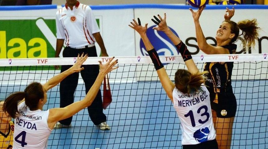 Vestel Venus Sultanlar Ligi: Seramiksan: - Vakıfbank: 3