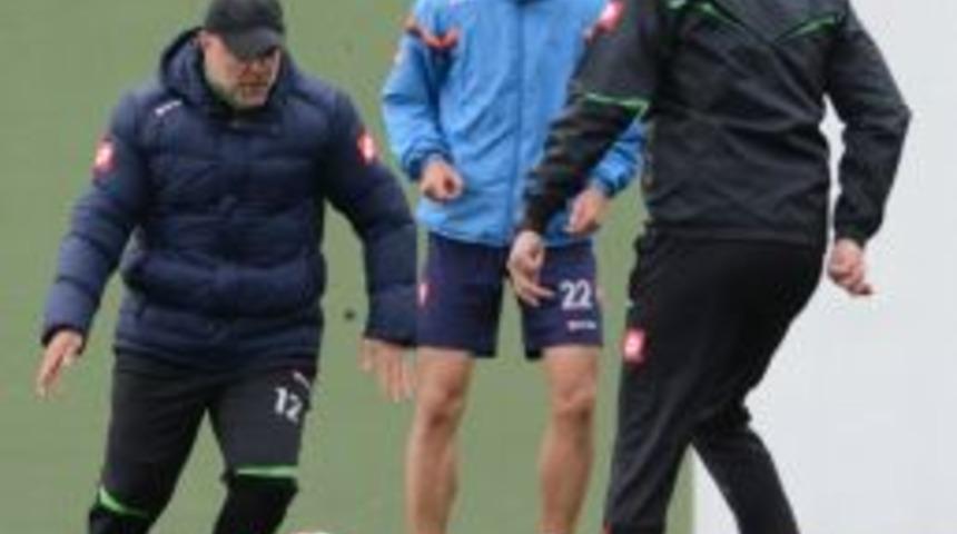 Levent Devrim: "bizim Felsefemiz &Ccedil;ok &Ccedil;alışmak Ve İş Disiplini"