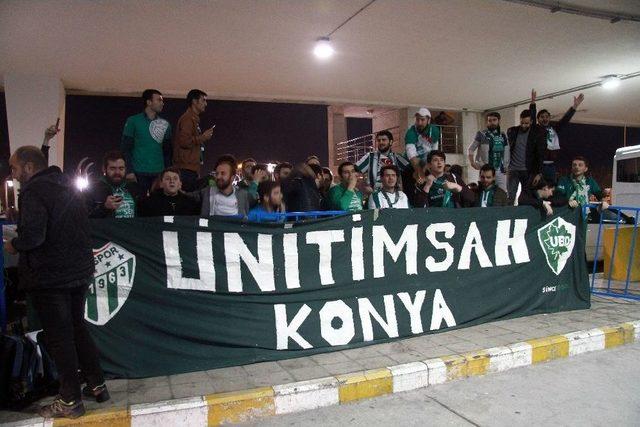 Bursaspor’a Konya’da Coşkulu Karşılama