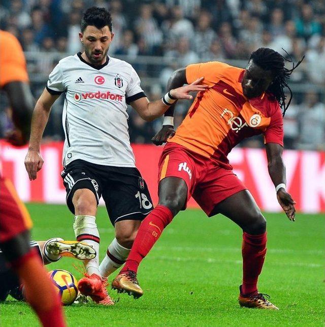 Süper Lig: Beşiktaş: - Galatasaray: (ilk Yarı)