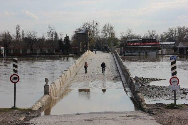 (özel Haber) Taşkının Son Durumu Havadan Görüntülendi