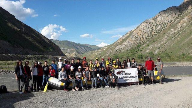 Hakkari Rafting Takımı Tunceli Yolcusu