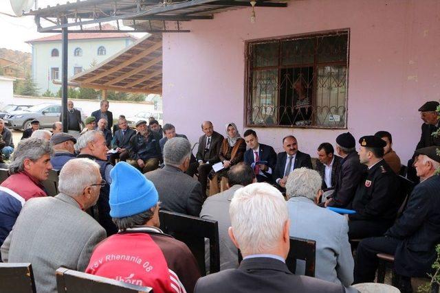 Vali Günaydın Şarkikaraağaç’ta İlçe Ve Köy Halkıyla Bir Araya Geldi