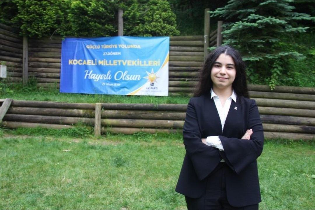 T&uuml;rkiye&rsquo;nin En Gen&ccedil; Milletvekili Adayı İlk Kez Konuştu