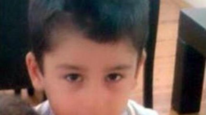 Dereye D&uuml;şen &Ccedil;ocuk Hayatını Kaybetti