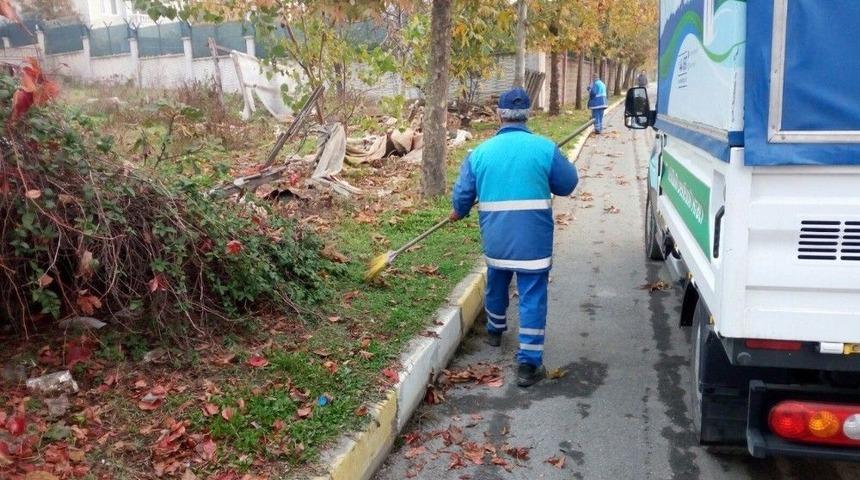 Arnavutk&ouml;y&rsquo;de Sonbahar Temizliği Devam Ediyor