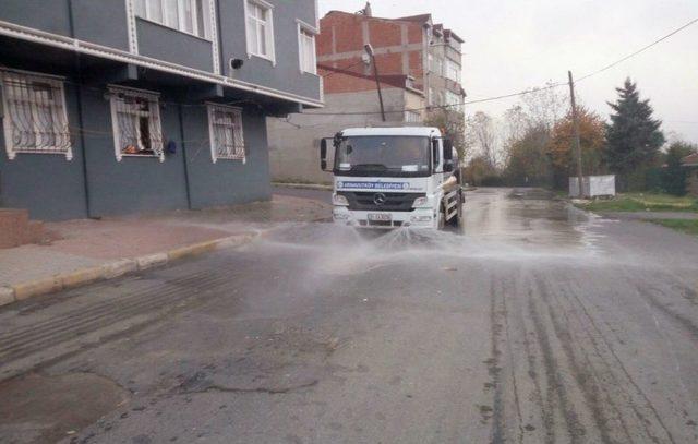 Arnavutköy’de Sonbahar Temizliği Devam Ediyor