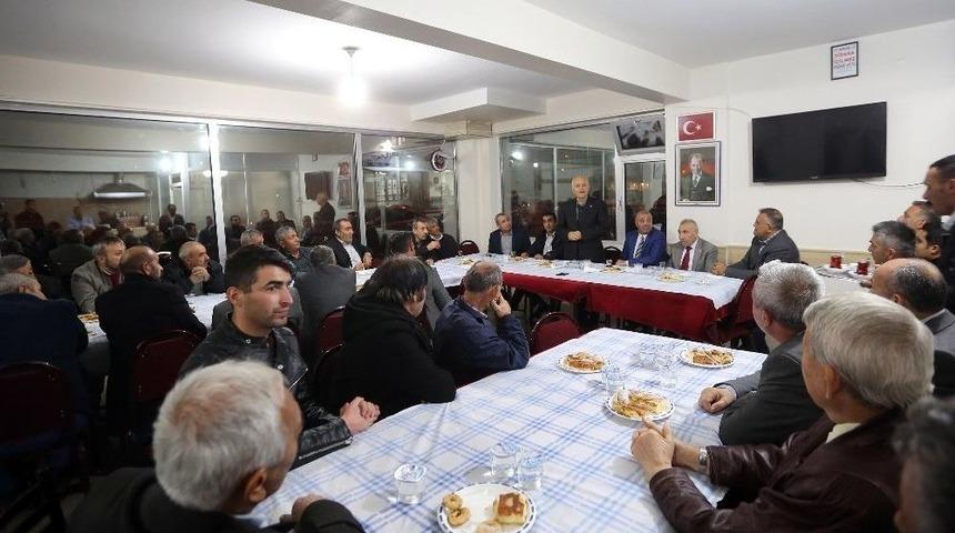 Pekmezciler K&ouml;y&uuml; Yardımlaşma Derneği Başkan Yaşar&rsquo;ı Ağırladı