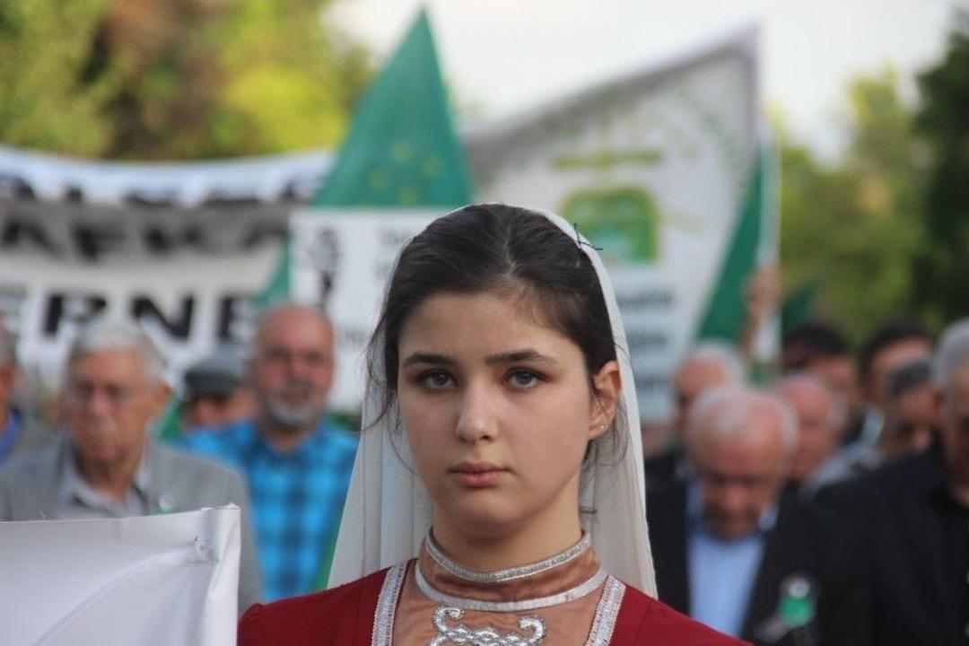 S&uuml;rg&uuml;n&uuml;n 154. Yılında &Ccedil;erkezler Y&uuml;r&uuml;y&uuml;ş D&uuml;zenledi