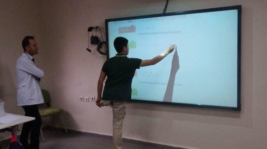 &Uuml;zerinden Kamyon Ge&ccedil;ti, Hayattan Vazge&ccedil;medi