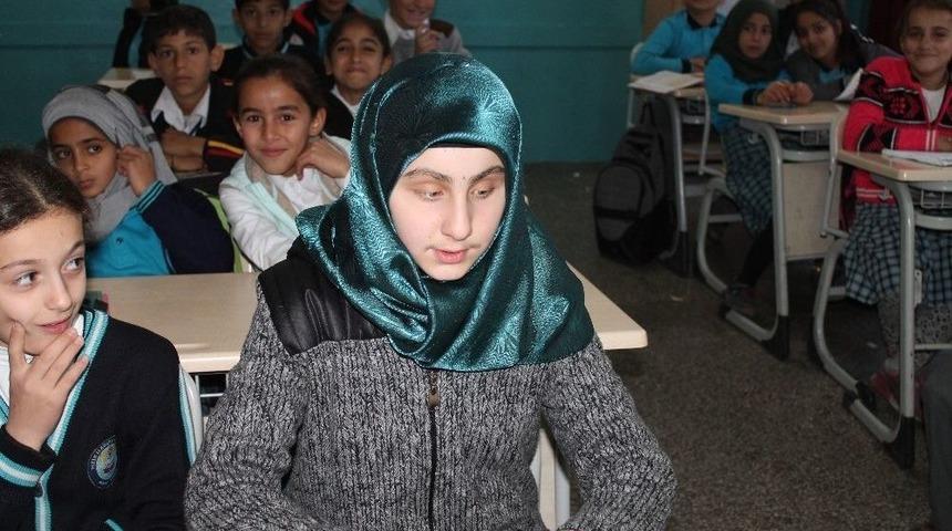 G&ouml;rme Engelli &Ouml;ğrencinin Azmi