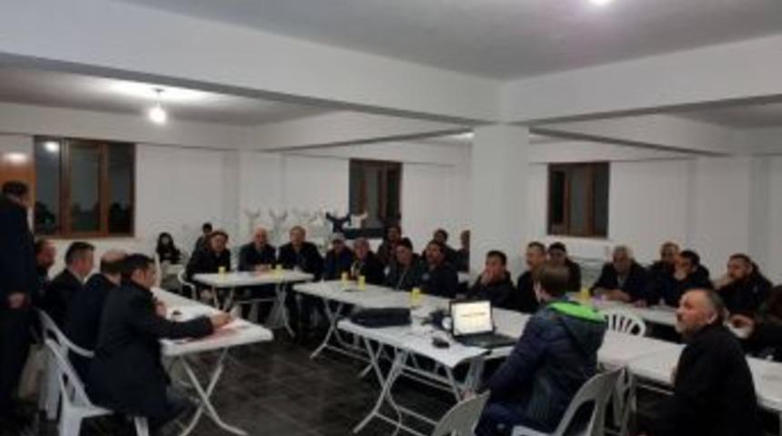 Yurtbaşı K&ouml;y&uuml;nde &Ccedil;ift&ccedil;i Toplantısı Yapıldı