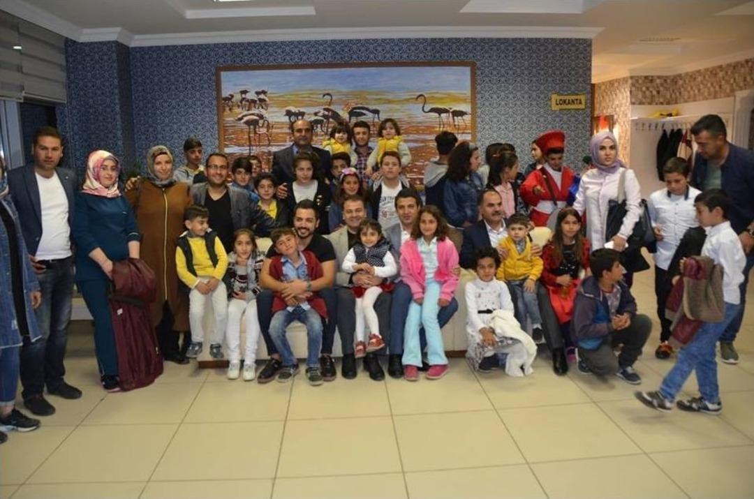 Kaymakam Yaşar, İftarını Yetim Ve Kimsesiz &Ccedil;ocuklarla A&ccedil;tı