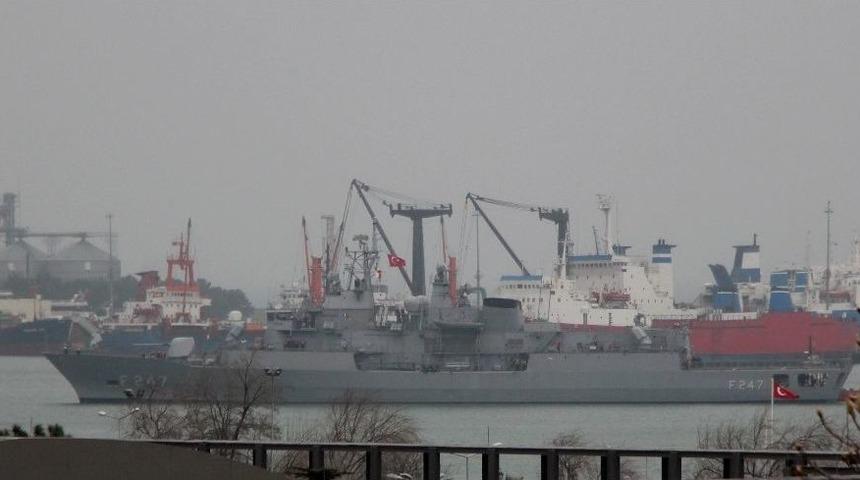 Tcg Kemal Reis Fırkateyni Ve Batıray Denizaltısı Samsun&rsquo;da