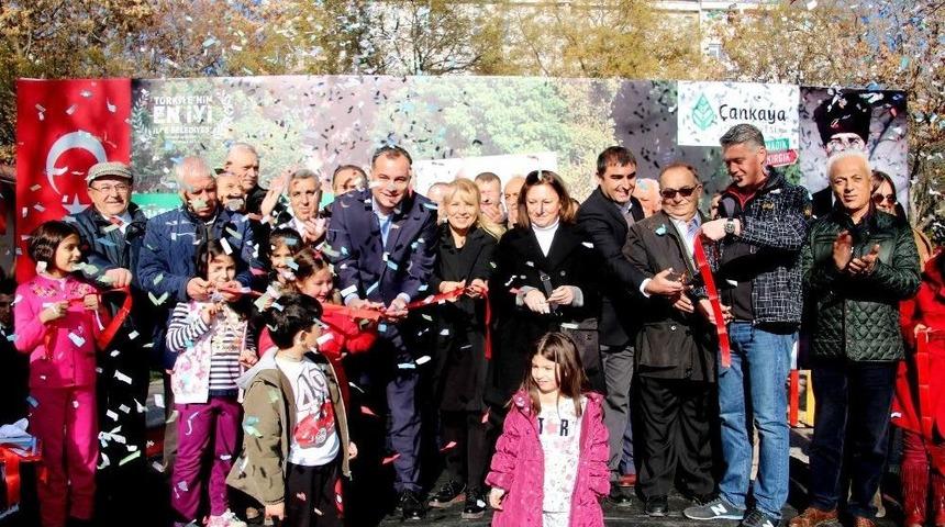 &Ccedil;ankaya Belediyesi Yenilediği Parka Mehmet Akif Ersoy İsmini Verdi