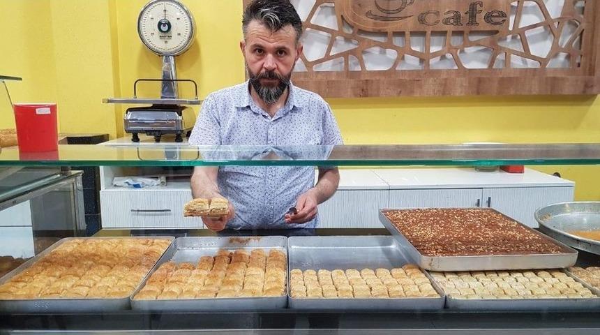 Antep Fıstığı Fiyatları U&ccedil;unca Yer Fıstıklı Baklava &Uuml;retti