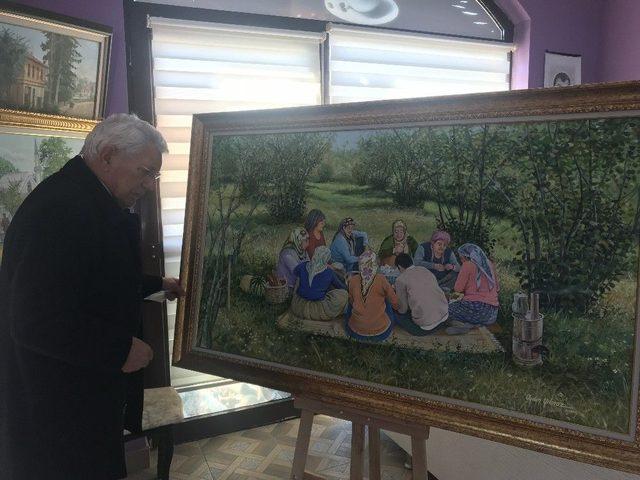 (özel Haber) 71 Yaşındaki Ressam Fırçasıyla Alaplı’yı Tanıtıyor