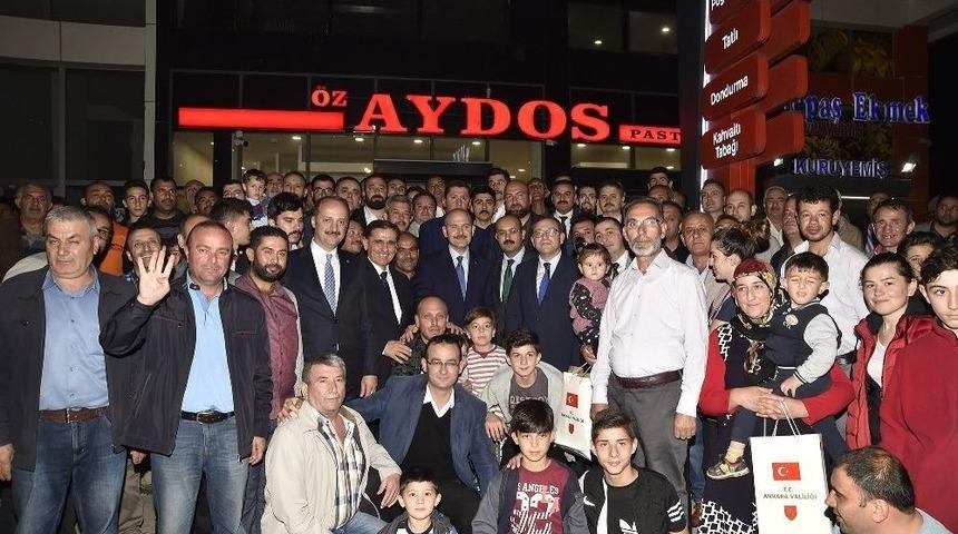 Bakan Soylu, Mamaklılarla İftar A&ccedil;tı