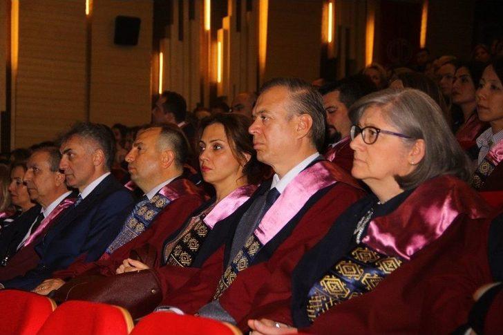 Makale Ve Performans Ödülleri Sahiplerini Buldu G1