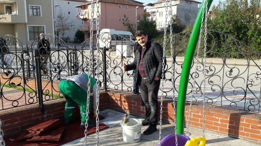 İzmit&rsquo;te Parklardaki Spor Sahaları Onarıldı