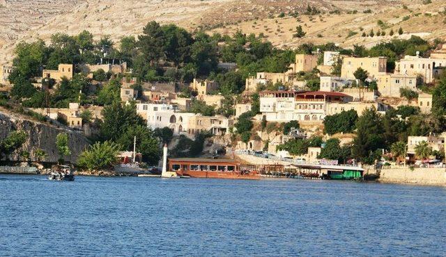 İftar Sofrasını Meyve Yemekleri Süsledi