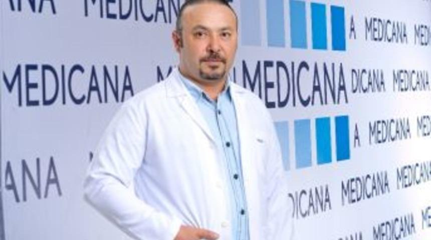 Yrd. Do&ccedil;. Dr. Muhammet Kayapınar: &ldquo;d&ouml;k&uuml;len Sa&ccedil;larınıza 6 Ayda Yeniden Kavuşun&rdquo;