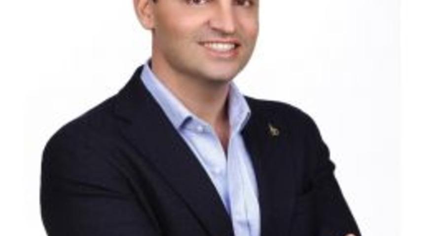 G&uuml;lerken Diş Etinin G&ouml;r&uuml;nmesinde 3 Dezavantaj