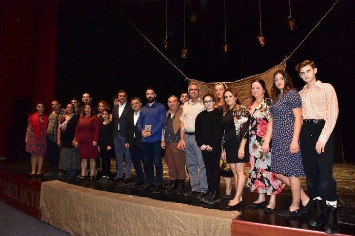 Tiyatro Festivalinde ’nor Betmez’’ Oyunu Sahne Aldı G3