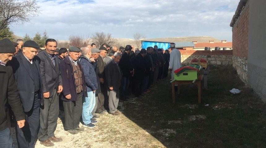 Eski Eşi Tarafından Vurulan Anne Ve Kızı Yan Yana Defnedildi