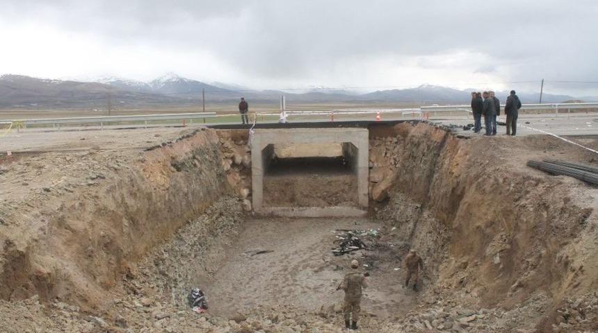 Bayburt&rsquo;taki Kazada Hayatını Kaybeden 8 Kişinin Kimliği Belli Oldu