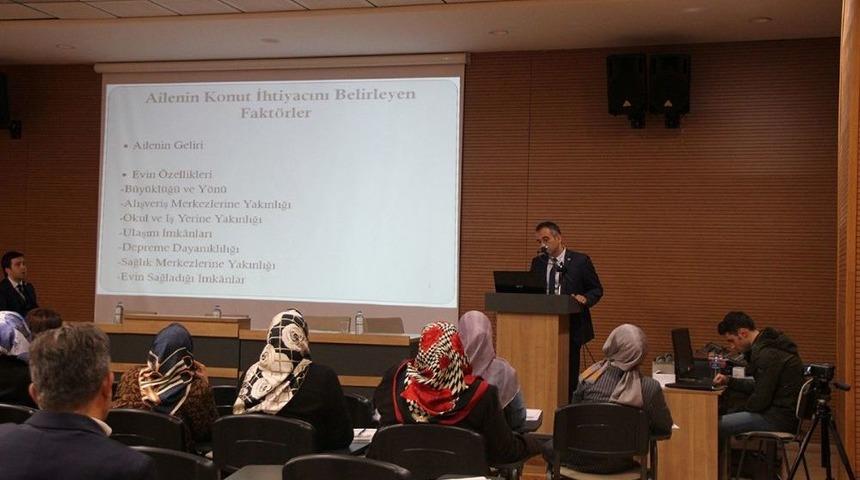 &rsquo;konut Se&ccedil;imi Ve D&uuml;zenlemesi&rsquo; C&uuml;zdan Dostu At&ouml;lyesi&rsquo;nde Konuşuldu