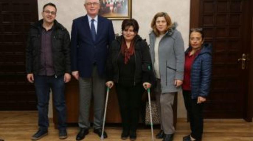 Umudun &Ccedil;ocukları Başkan Kurt&rsquo;u Ziyaret Etti