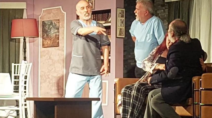 Ergene&rsquo;de &rsquo;dokuz Canlı&rsquo; Tiyatro Oyunu Sahnelendi