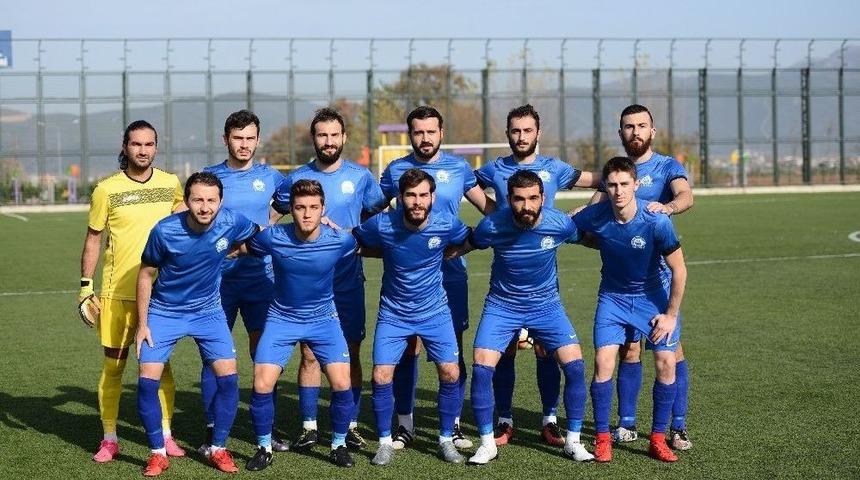 Yıldırım Belediyespor Zirve Takibini S&uuml;rd&uuml;rd&uuml;