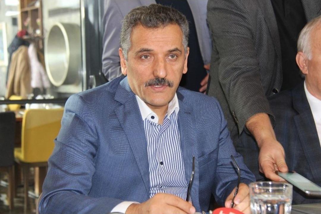 Vali Kaymak: &ldquo;samsung&rsquo;un Samsun&rsquo;un &Ouml;n&uuml;ne Ge&ccedil;memesi Lazım&rdquo;