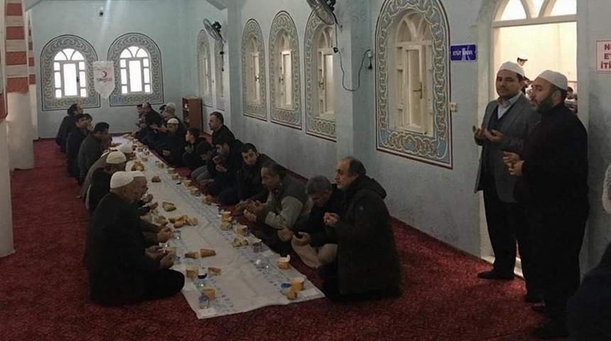 Siirt&rsquo;te Gen&ccedil;ler Sabah Namazında Buluşuyor