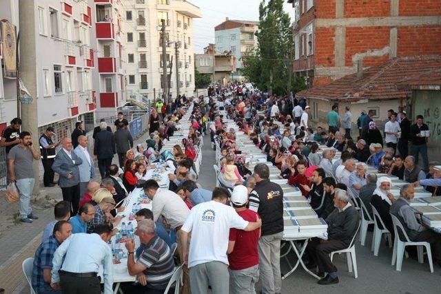 İftar Sofrası Mimar Sinan’da Kuruldu