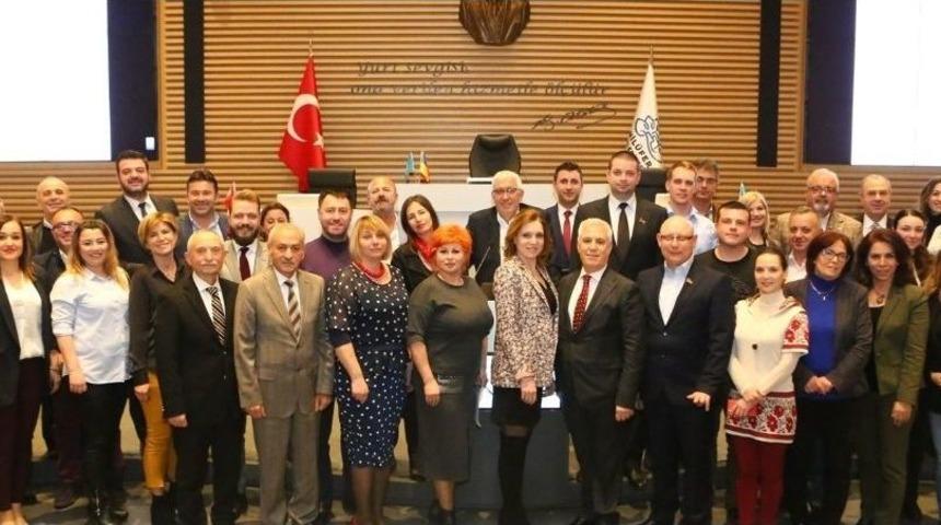 Nil&uuml;fer Belediye Meclisi&rsquo;nde Kardeşlik Oturumu