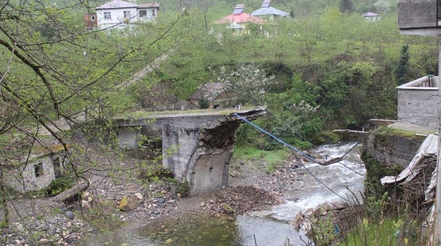150 Yıllık K&ouml;pr&uuml; Zamana Yenildi