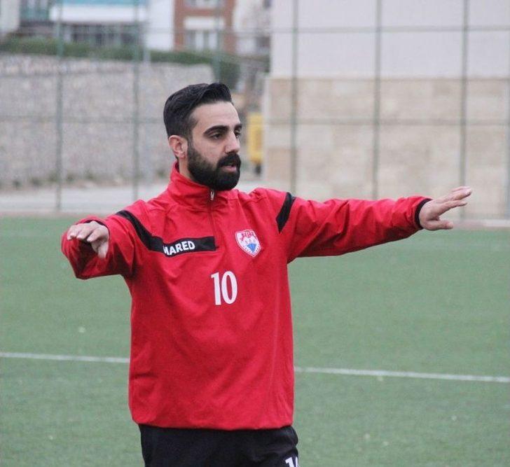 Kardeşler Final Maçında Rakip Oldu G4